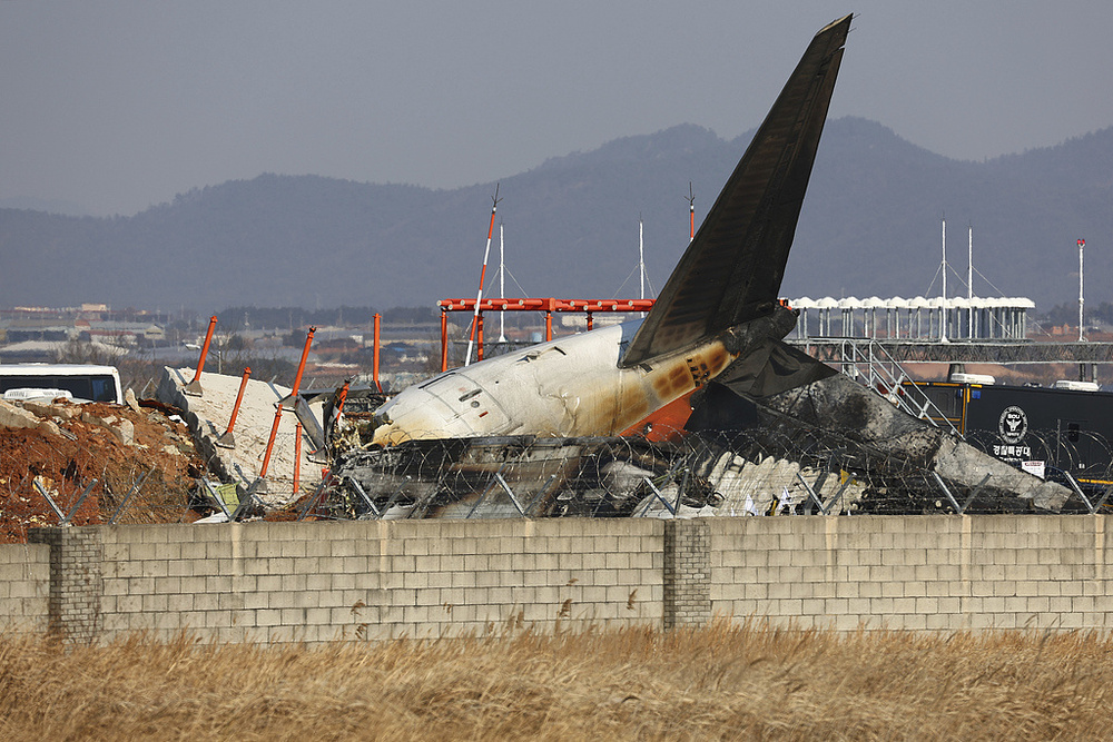 韓國客機起火已致58人死亡