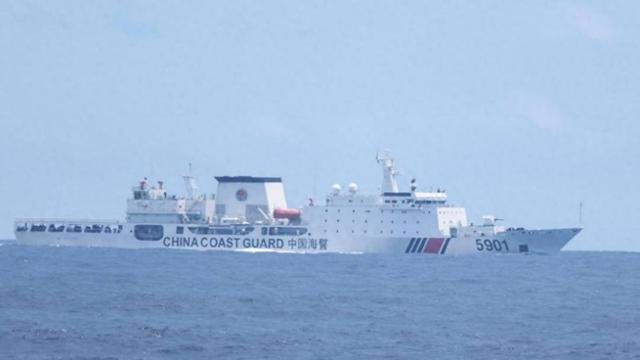 中國海警首次在黃巖島起飛艦載機