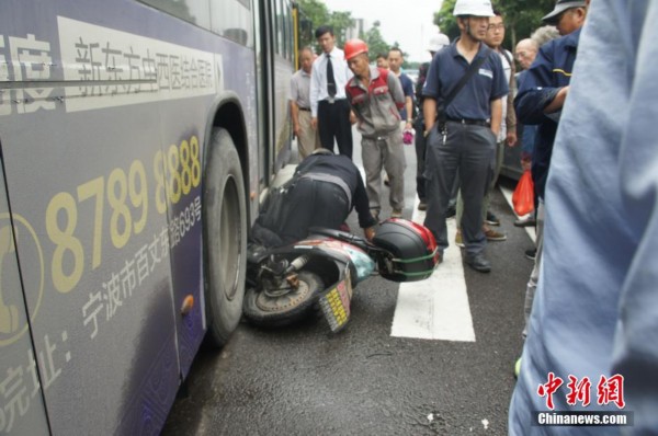 6 1下一期預測號碼雙色球開機,電瓶車被卷入車底眾人抬車救人深入解析數據策略_冒險版58.56.83